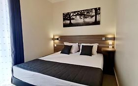 Esperance Hotel
